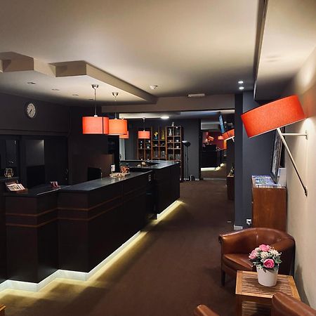 Hotel 보르넴 외부 사진