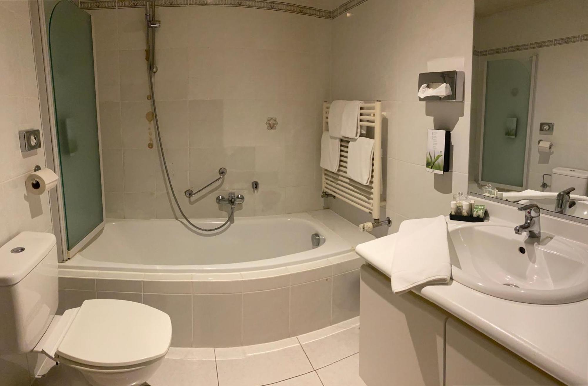 Hotel 보르넴 외부 사진