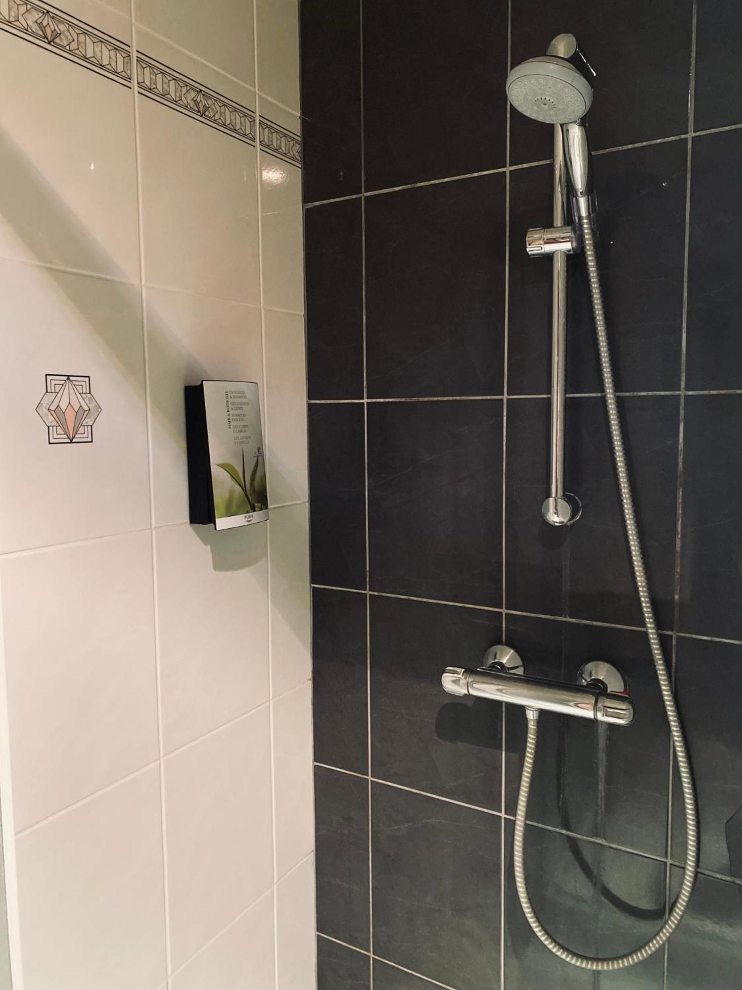 Hotel 보르넴 외부 사진